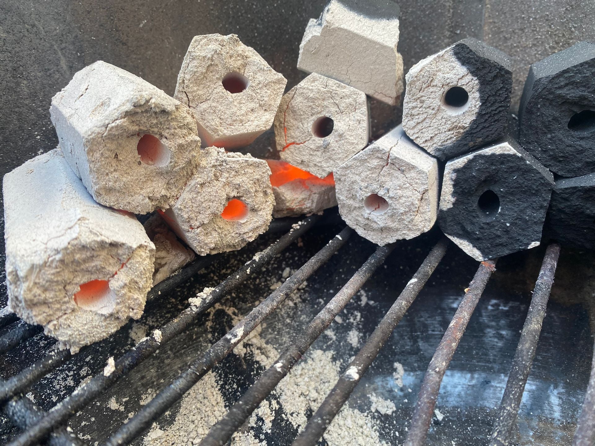 Commodities NZ Briquette Log 10kg