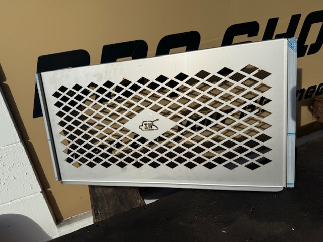 MB1050 Grill (Shelf)